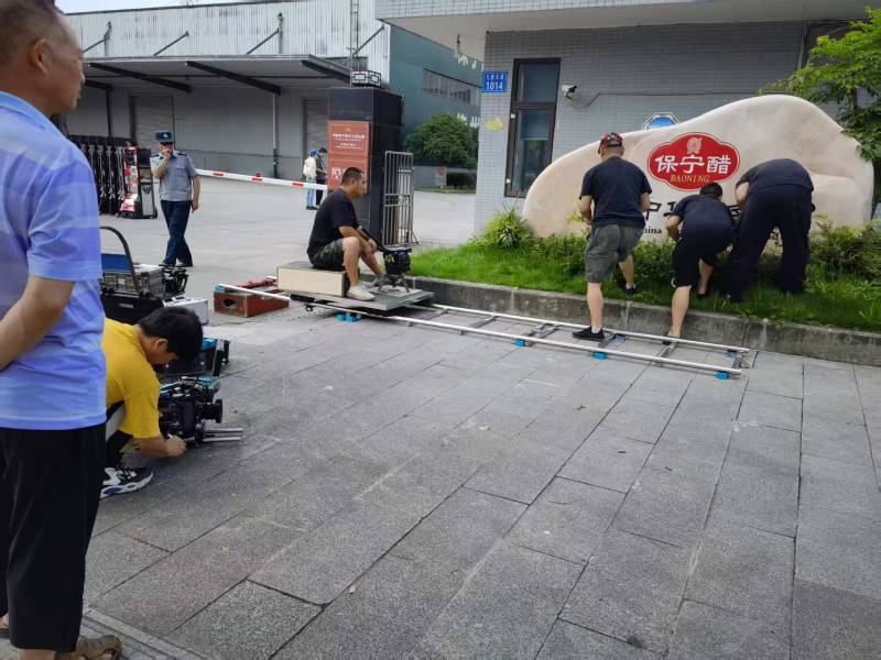 凌云县TVC拍摄：制造业专属TVC方案，用镜头展现企业硬核实力！